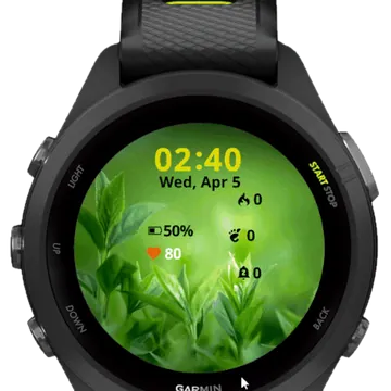 Close Up Green Garmin watch face preview